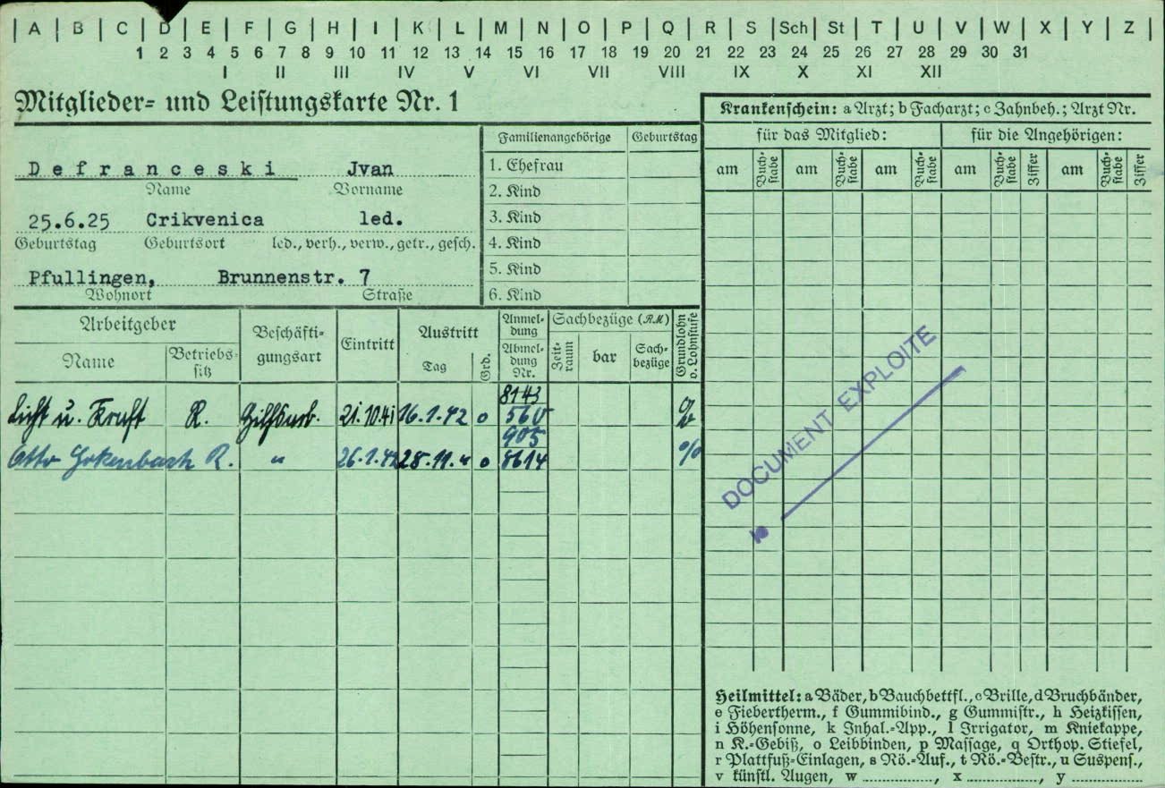 Krankenkasse membership and benefits card (Mitglieder- und Leistungskarte Nr. 1), printed in Fraktur. Stamped diagonally DOCUMENT EXPLOITÉ by the French occupation authority.
